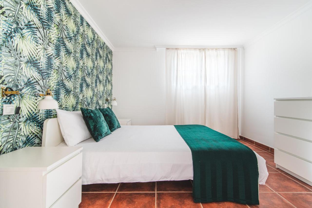 Home2Book Stylish Apartment Arinaga Beach Exteriör bild